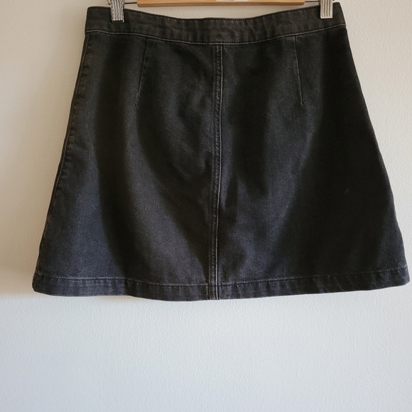 TOPSHOP | Moto Black Denim Mini Skirt W30 - Picture 5 of 5